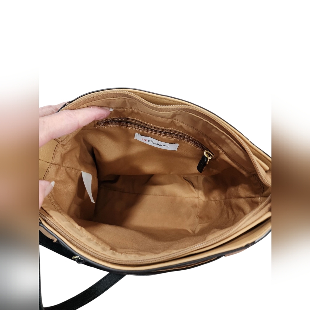 LIZ CLAIBORNE Lola Camel Black Crossbody Bag NWOT - Picture 9 of 15